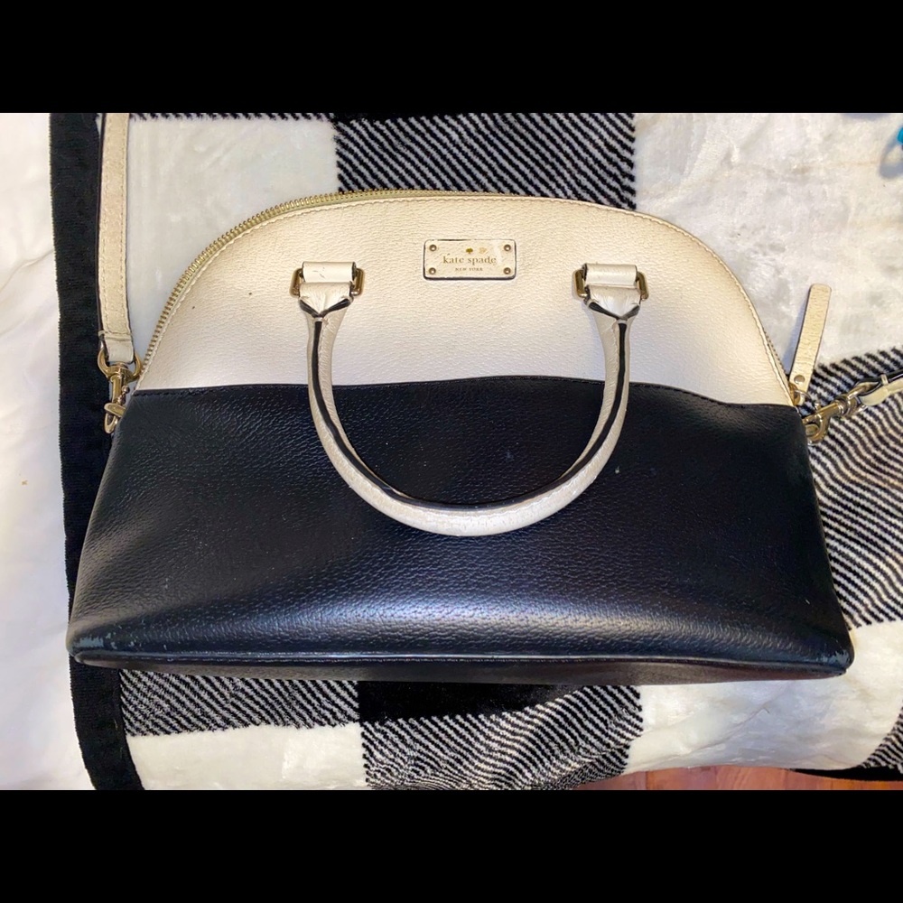 Kate spade purse